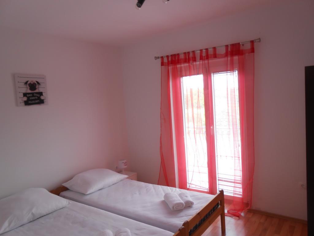 Apartment Petric โรวีน ภายนอก รูปภาพ